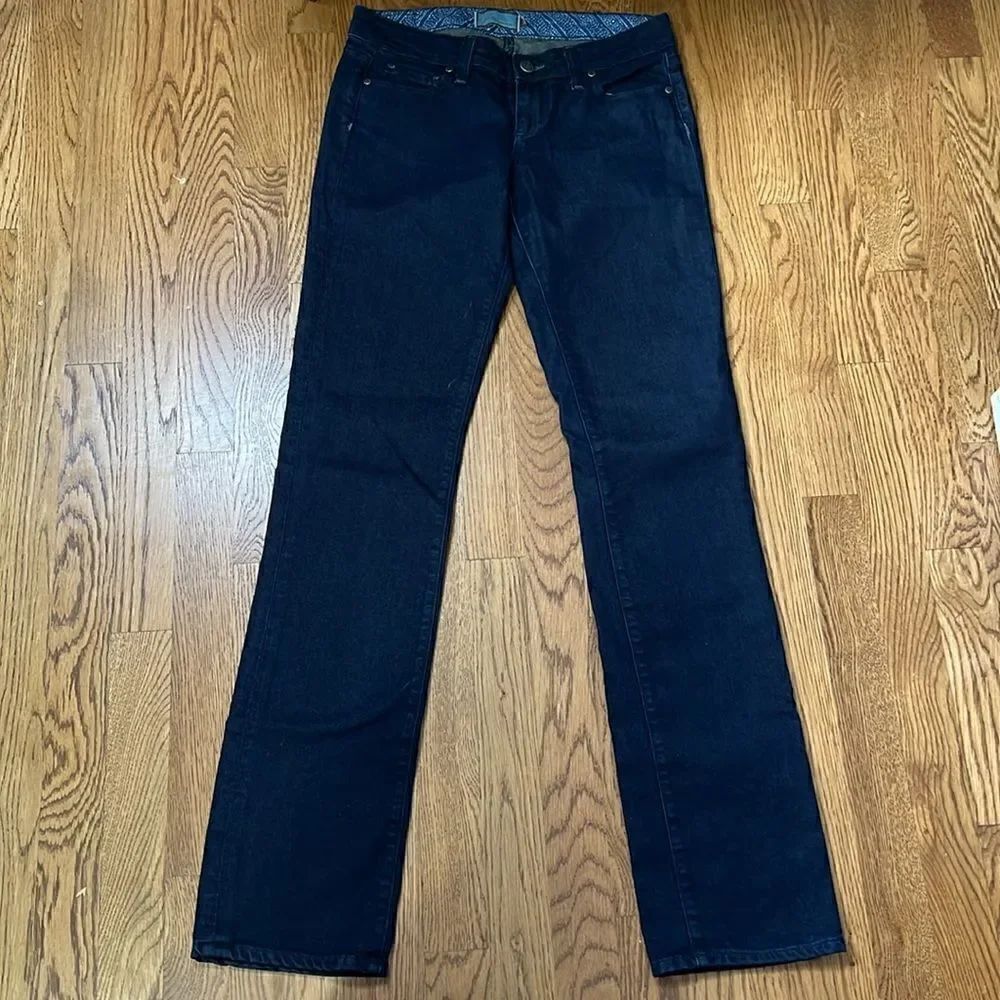 Paige Blue Heights Low Rise Straight Leg Size 26